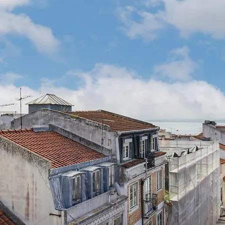 Authentic Lisbon Living With A View By Lovelystay Διαμέρισμα *